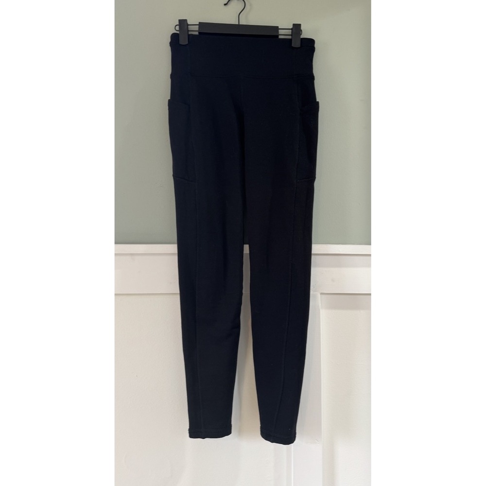 Athleta Women's Ultimate Stash Pocket 7/8 Tight Embossed Size S Pockets Workout